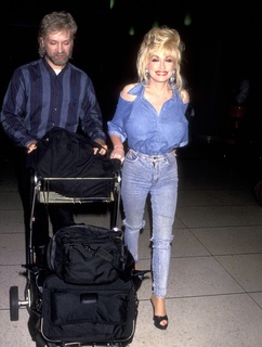 Dolly Parton feet photo thumbnail