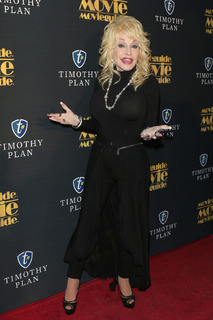 Dolly Parton feet photo thumbnail