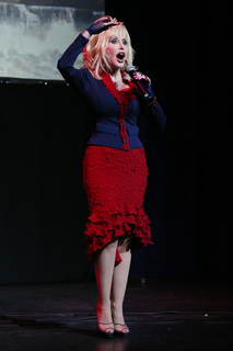 Dolly Parton feet photo thumbnail