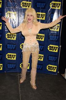 Dolly Parton feet photo thumbnail