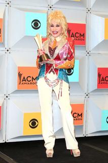 Dolly Parton feet photo thumbnail
