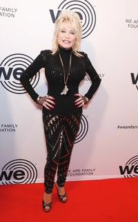 Dolly Parton feet photo thumbnail