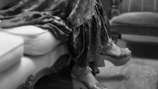Dolores Barreiro feet photo 1