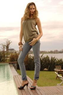 Dolores Barreiro feet photo 10