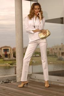 Dolores Barreiro feet photo 1