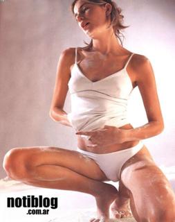 Dolores Barreiro feet photo 2