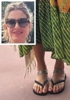 Dolores Barreiro feet photo 18