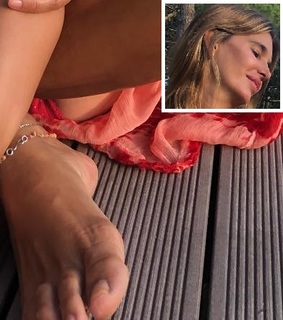 Dolores Barreiro feet photo 15
