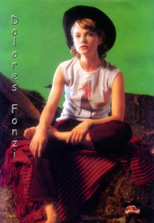 Dolores Fonzi feet photo 7