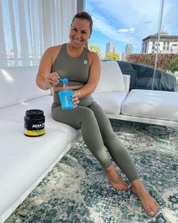 Dominika Cibulková feet photo thumbnail