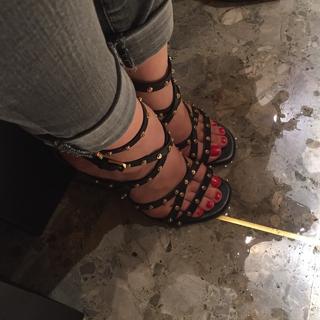 Dominika Paleta feet photo thumbnail