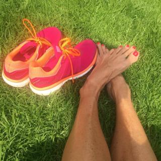 Dominika Paleta feet photo thumbnail