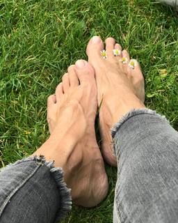Dominika Paleta feet photo thumbnail