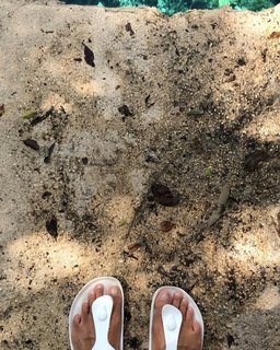 Dominika Paleta feet photo thumbnail