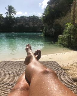 Dominika Paleta feet photo thumbnail