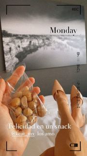 Dominika Paleta feet photo thumbnail