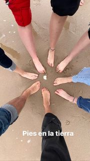 Dominika Paleta feet photo thumbnail