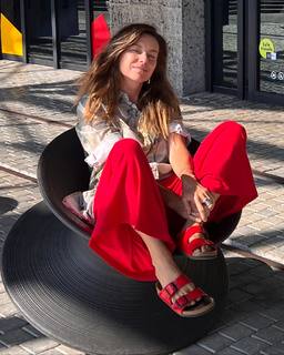 Dominika Paleta feet photo thumbnail