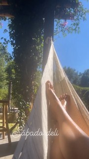 Dominika Paleta feet photo thumbnail