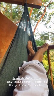 Dominika Paleta feet photo thumbnail