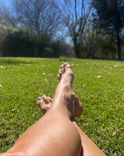 Dominika Paleta feet photo thumbnail