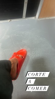 Dominika Paleta feet photo thumbnail