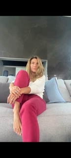 Dominika Paleta feet photo thumbnail