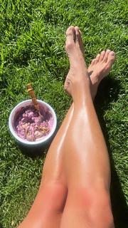 Dominika Paleta feet photo thumbnail