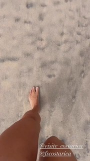 Dominika Paleta feet photo thumbnail