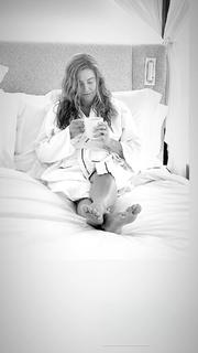 Dominika Paleta feet photo thumbnail