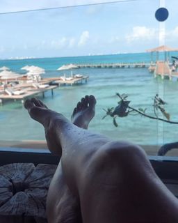 Dominika Paleta feet photo thumbnail
