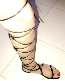 Dominique Hourani feet photo 11