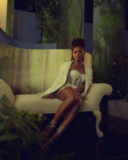 Dominique Thorne feet photo 3