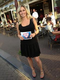 Dominique van Hulst feet photo 18