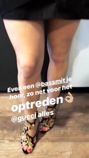 Dominique van Hulst feet photo 2