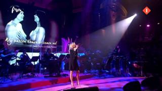 Dominique van Hulst feet photo 13