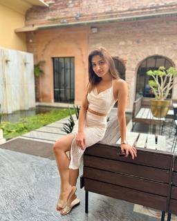 Donal Bisht feet photo 12