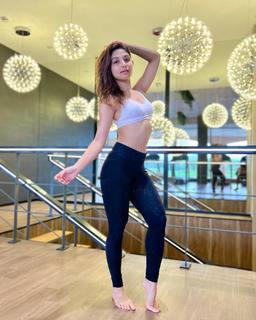 Donal Bisht feet photo 9