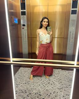 Donal Bisht feet photo 1