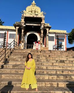 Donal Bisht feet photo 19
