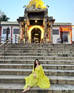 Donal Bisht feet photo 18