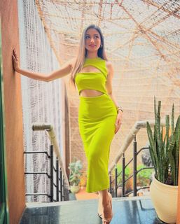 Donal Bisht feet photo 18