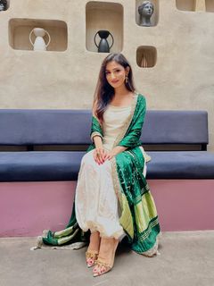 Donal Bisht feet photo 2