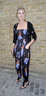 Donna Air feet photo 12