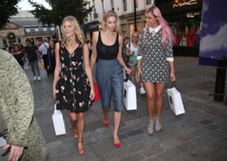 Donna Air feet photo 16