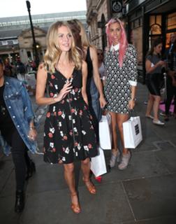 Donna Air feet photo 15