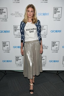 Donna Air feet photo 9