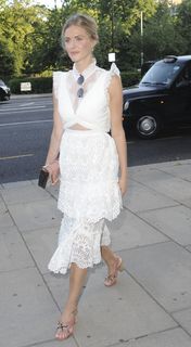 Donna Air feet photo 4