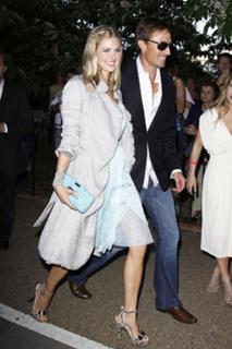 Donna Air feet photo 3
