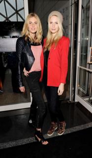 Donna Air feet photo 17